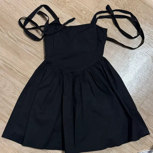 [BUNJANG] Hipnatic Ribbon A-Line Dress / 히프나틱 리본 나시 에이라인 원피스