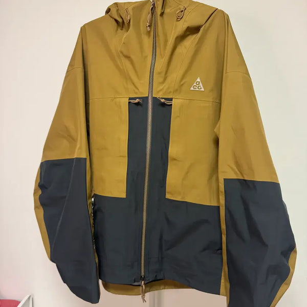 [BUNJANG] Nike ACG GORE-TEX 'Misericordia Ridge' Shell Jacket Golden Beige L / 나이키 ACG 고어텍스 '미저리 릿지' 쉘 자켓 골든 베이지 L
