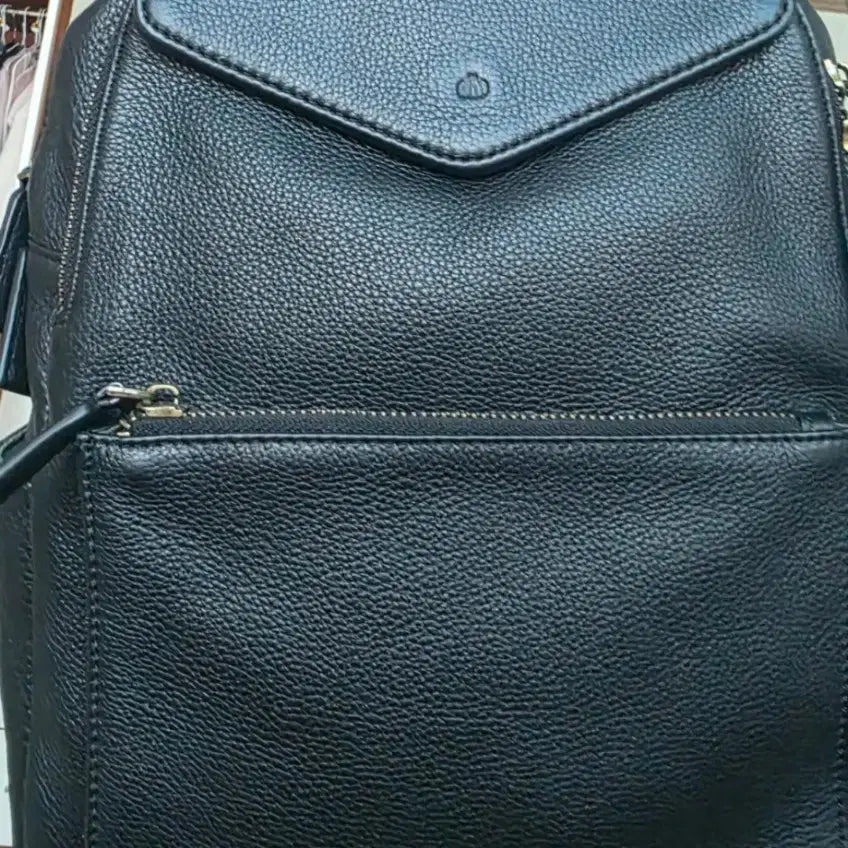 [BUNJANG] NOMELET Signature Black Leather Backpack / NOMELET 시그니처 블랙 가죽 백팩