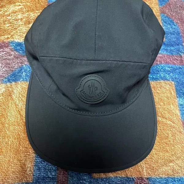 [BUNJANG] Moncler Black Logo Cap Hat / 몽클레어 캡 모자