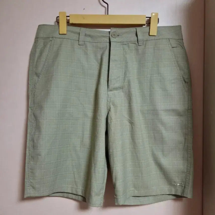 [BUNJANG] O'Neill Green Plaid Shorts / O'NEILL체크 반바지 연두색