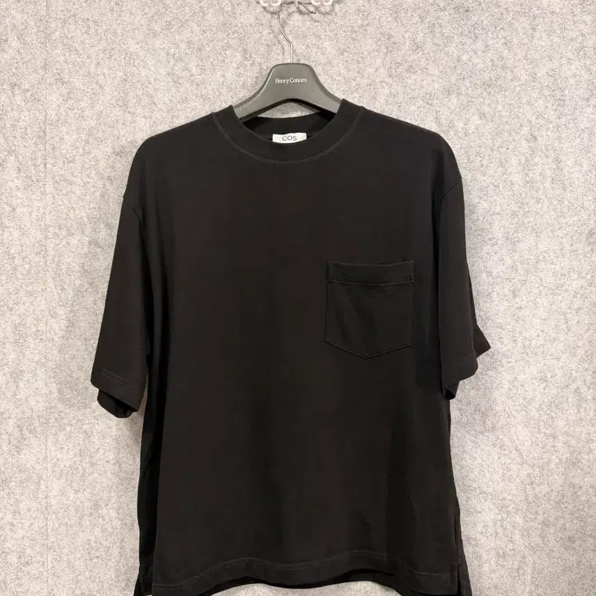 [BUNJANG] COS Black Pocket Short Sleeve T-Shirt (L) / COS 코스 블랙 포켓 반팔티 L