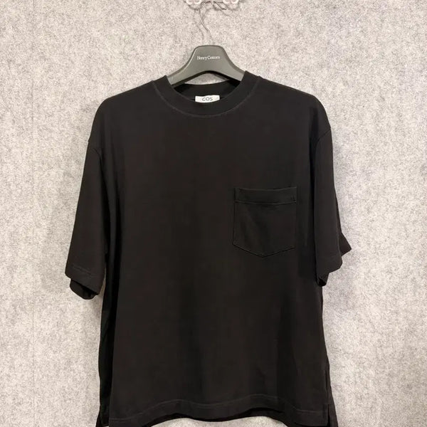 [BUNJANG] COS Black Pocket Short Sleeve T-Shirt (L) / COS 코스 블랙 포켓 반팔티 L