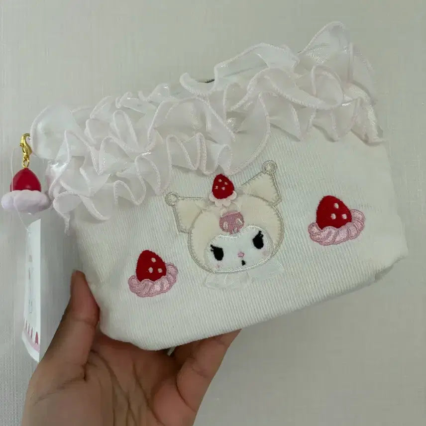 [BUNJANG] Sanrio Ichigo Whipping Cake Series Pouch Kuromi / (정품)산리오 딸기휘핑 케이크 시리즈 파우치 쿠로미 새상품