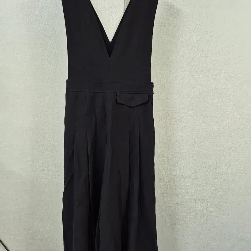 [BUNJANG] Black Wide Neck Jumpsuit / 블랙 와이드 점프수트 창11