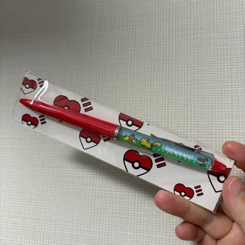 [BUNJANG] Human Made Pikachu Floating Pen / 휴먼메이드 포켓몬 피카츄 플로팅펜