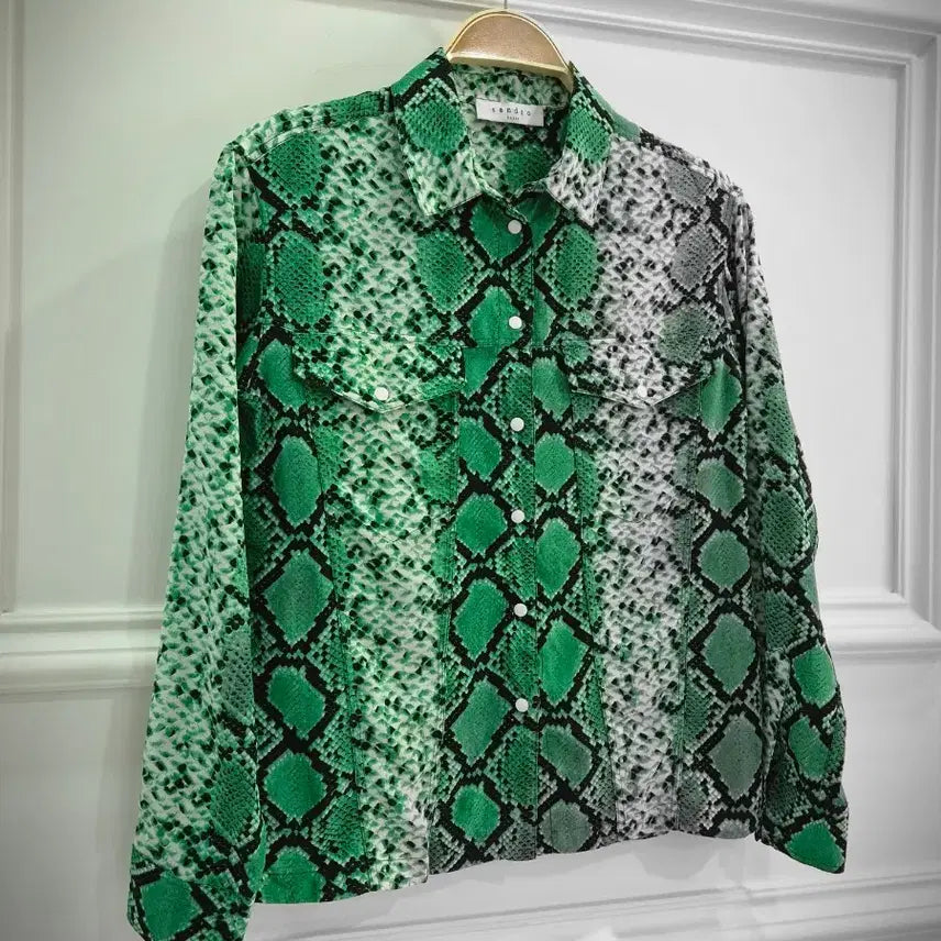 [BUNJANG] Sandro Vampi Pattern Shirt Green / 산드로 뱀피 셔츠 그린