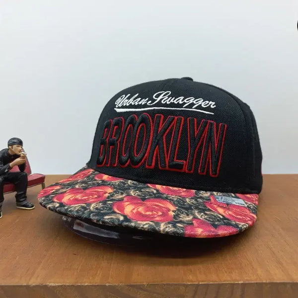 [BUNJANG] URBAN SWAGGER Brooklyn Rose Snapback Hat / 장미꽃 스냅백 모자 어반스웨거 브루클린 로즈 블랙 레드