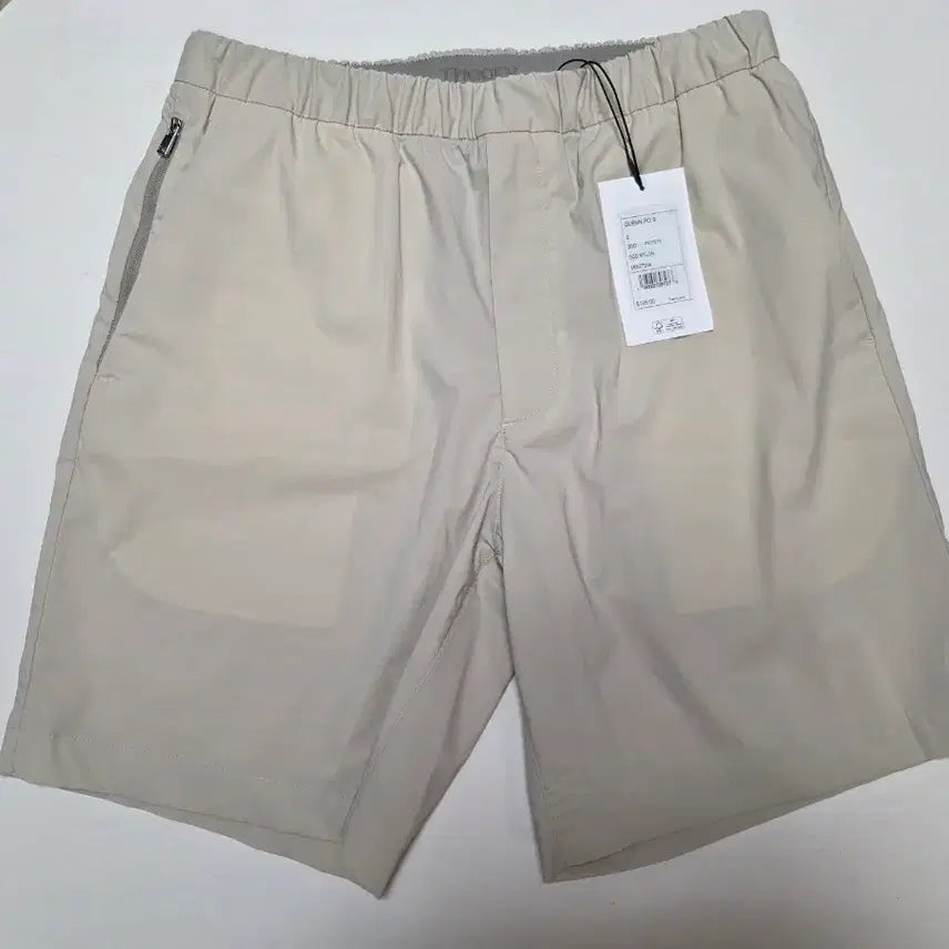 [BUNJANG] Theory Premium Nylon Shorts Beige Size S (31-32 Inch) / 띠어리 프리미엄 나일론 쇼츠  s 31-32 정가 36만원