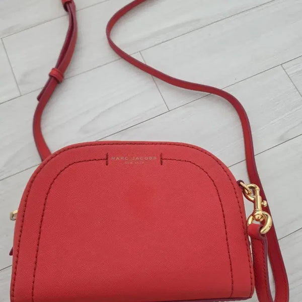 [BUNJANG] Marc Jacobs Leather Crossbody Bag / (거의 새상품) 마크제이콥스 가죽 크로스백