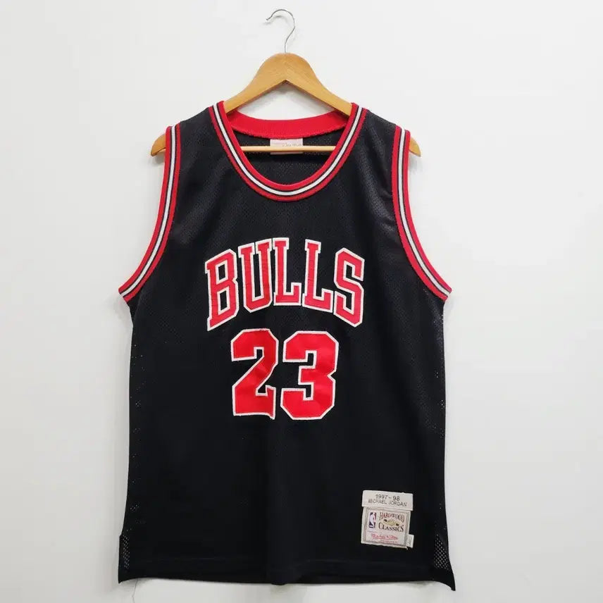 [BUNJANG] Mitchell & Ness Michael Jordan Chicago Bulls Hardwood Classic Authentic Jersey 100 / 미첼앤네스 마이클조던 어센틱 져지 100 시카고불스 하드우드 클래식 유니