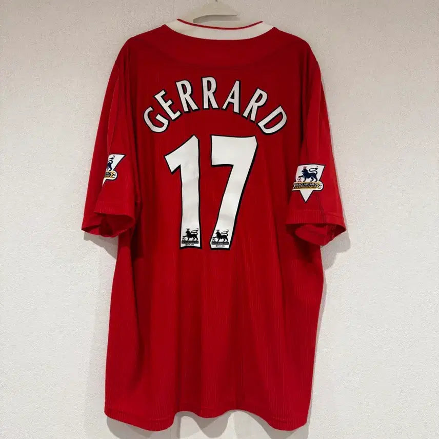 [BUNJANG] Liverpool Steven Gerrard #17 Football Jersey (2002/2004 Season) / 02/04 리버풀 #17 제라드 유니폼 새제품