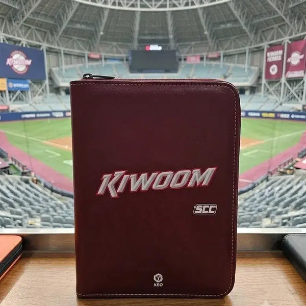 [BUNJANG] Kiwoom Heroes KBO Card Binder (Sealed) / 키움 히어로즈 kbo카드 바인더 북(미개봉새상품)4개남음