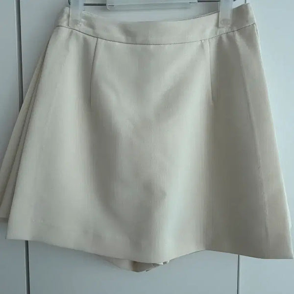 [BUNJANG] H&SH Ivory Skirt Pants (Size S) / 허앤쉬 아이보리 치마바지