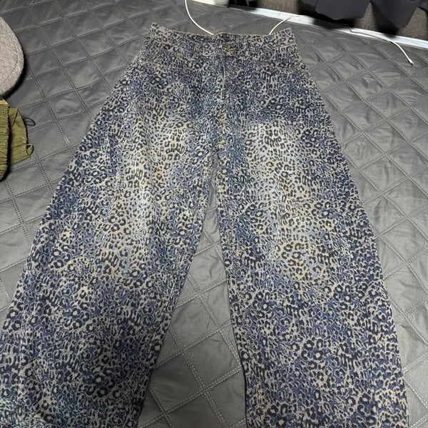 [BUNJANG] Leopard Pattern Curved Wide Denim Pants / 레오파드 패턴 와이드 커브드 데님팬츠