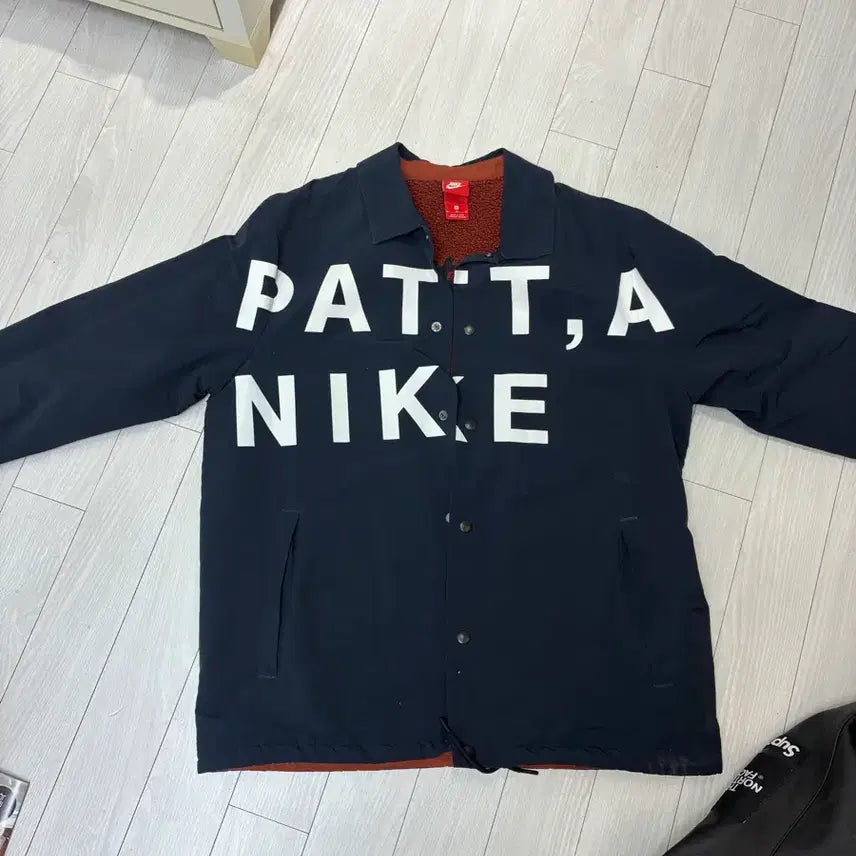 [BUNJANG] Nike x Patta Coach Jacket / 나이키 파타 코치자켓