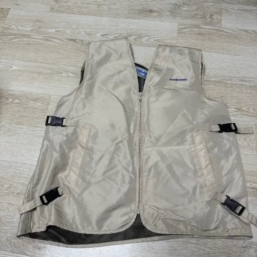 [BUNJANG] Ice Bank Cool Vest Beige L / 아이스뱅크 쿨 조끼 베이지