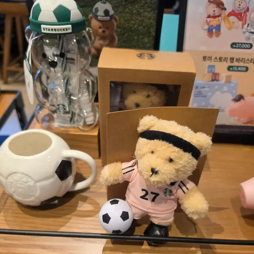 [BUNJANG] Starbucks Football Bearista Keychain Pink / (새상품) 스타벅스 축구 베어리스타 키링 핑크