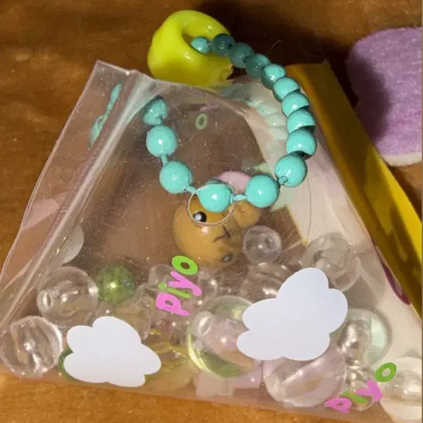[BUNJANG] Handmade Retro Bead Sang-gak Keychain with Kogeppang Charm / 오늘만할인)고전 비즈 코게빵 삼각 키링