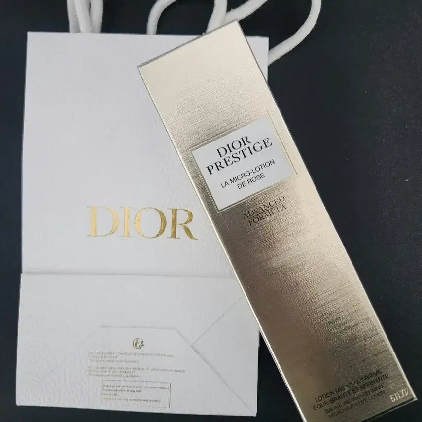 [BUNJANG] Dior Prestige La Micro-Lotion De Rose Advanced 150ml / 디올 프레스티지 라 마이크로-로션 드 로즈 어드밴스드 150ml
