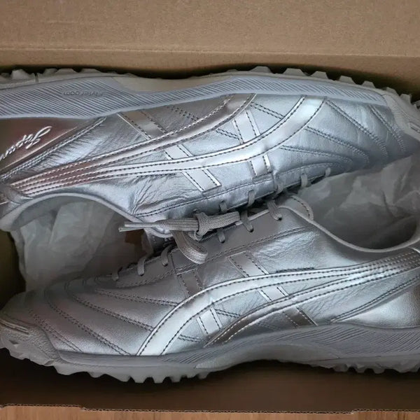 [BUNJANG] Asics C3 FF TF Soccer Cleats Silver / 아식스 C3 ff tf 실버 새 상품 새 제품 판매