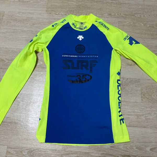 [BUNJANG] Descente Functional Surfing Long Sleeve Top / 데상트 기능성 서핑 롱슬리브 상의