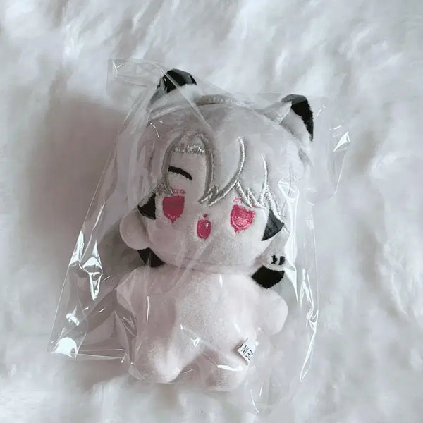 [BUNJANG] PLAVE Unofficial Eunho Doll (10cm) / 플레이브 비공식 은호 인형 (10cm)