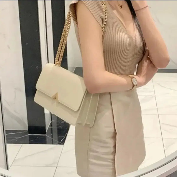 [BUNJANG] Velloyet Edero Shoulder Bag White Beige / 벨류엣 에데로 숄더백 화이트베이지