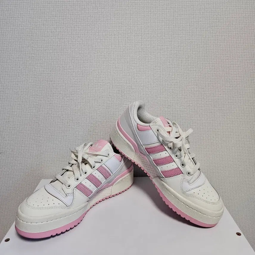 [BUNJANG] Adidas Forum 84 Low White Pink Accent Sneakers Size 240 / 아디다스 포럼 84 로우 240