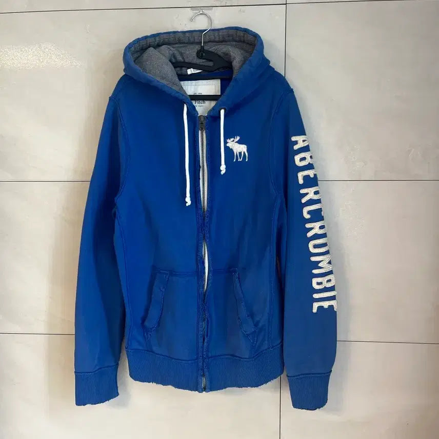 [BUNJANG] Abercrombie & Fitch Spell Logo Reindeer Hoodie Zip-Up Blue [L] / 아베크롬비 스펠로고 화이트 순록 대장 후드집업 블루 [L]