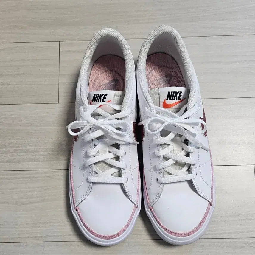 [BUNJANG] Nike Court Legacy White/Pink Sneakers / 나이키 코트레거시 흰색 240