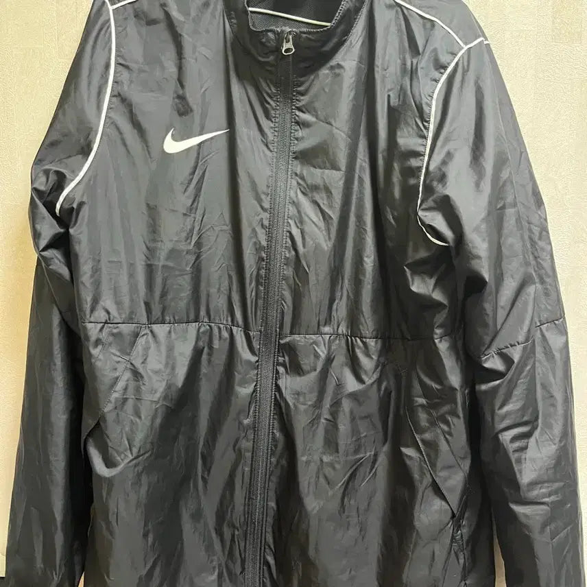 [BUNJANG] Nike Black Windbreaker Jacket / 나이키 바람막이 검정색