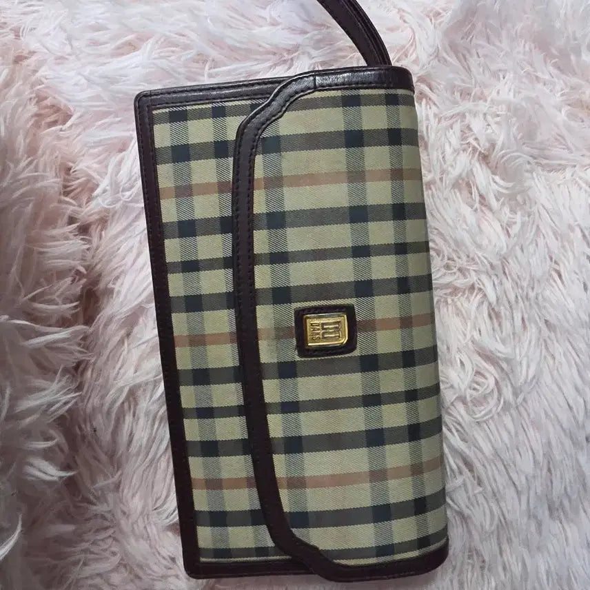 [BUNJANG] Daks Check Pattern Women's Long Wallet / 닥스 체크 여성 장지갑. 복고품 분위기. 상태좋아요.