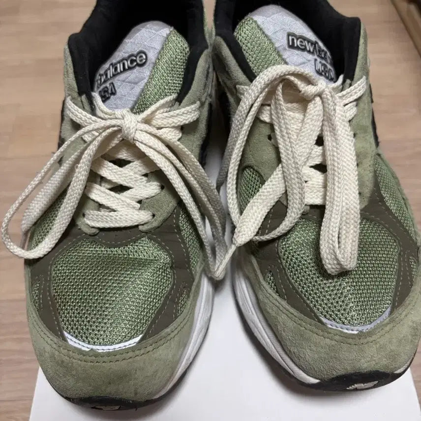 [BUNJANG] New Balance JJJJound 990v3 Olive (Size 265) / (265 size) 뉴발란스 JJJ자운드 990v3 올리브