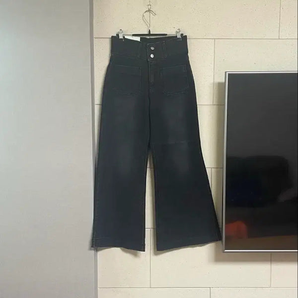 [BUNJANG] Two-Button Front Pocket Wide Bootcut Hidden Waistband Full Stretch Denim Pants (Dark Indigo) / 투버튼 앞포켓 와이드 부츠컷 히든밴딩 전체스판 데님 팬츠 (흑청)M