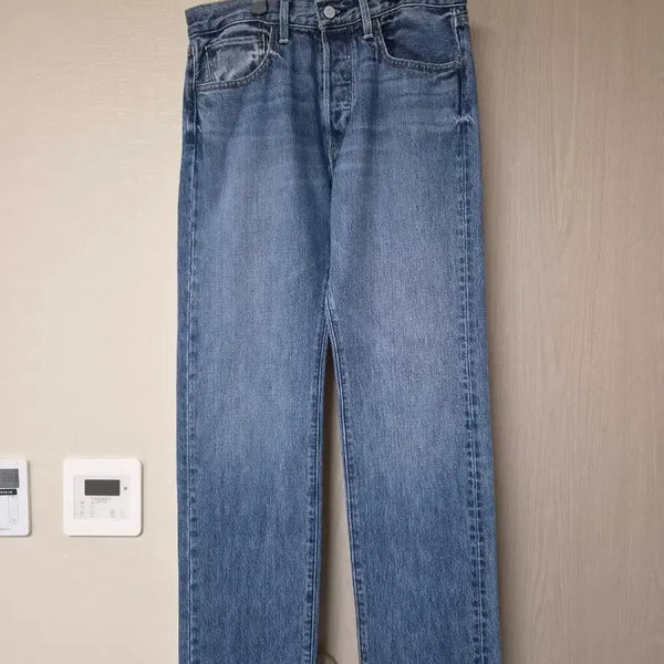 [BUNJANG] RE/DONE Mid-Wash Straight Fit Denim Jeans - Size 30 / RE/DONE 리던 중청워싱진 유일매물