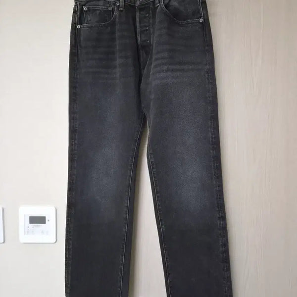 [BUNJANG] RE/DONE Black Washing Straight Fit Jeans / RE/DONE 리던 블랙워싱진 유일매물