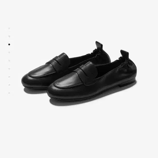 [BUNJANG] Kuers Rome 13 Flat Loafer Black / 쿠에른 로퍼(ROME 13 FLAT LOAFER)