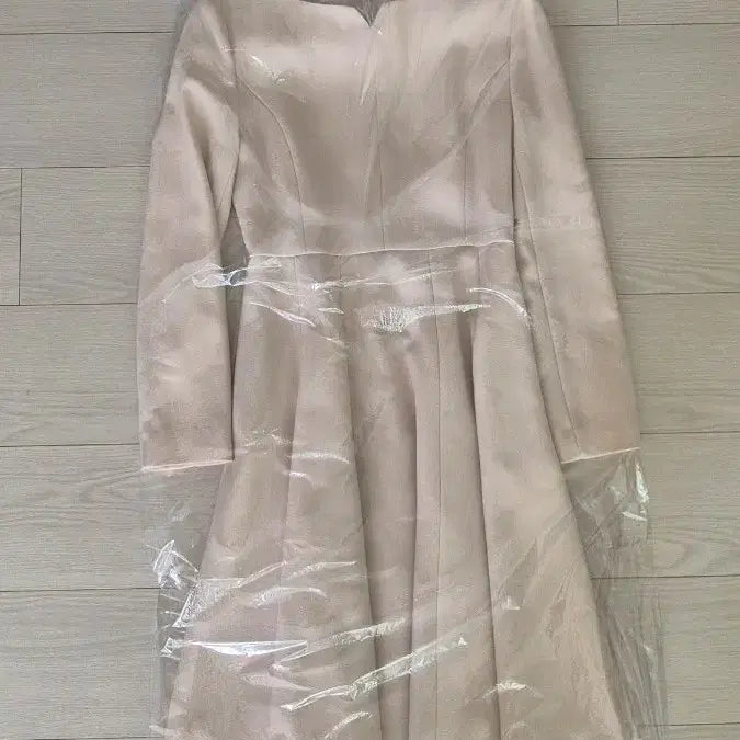 [BUNJANG] Kenneth Lady Beige Dress with Belt Set / 케네스레이디 베이지색 원피스 벨트 세트