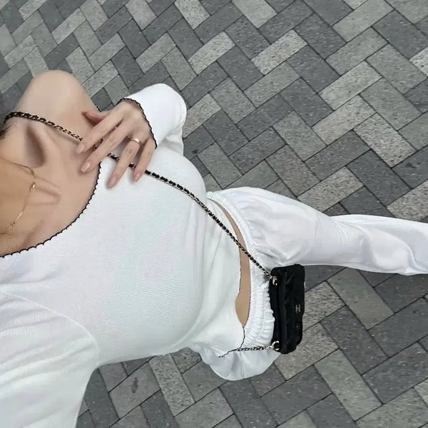 [BUNJANG] Guz One Off-Shoulder T-Shirt Black (White Trimming) / 구즈 원 오프숄더 티 블랙(흰색 트리밍)