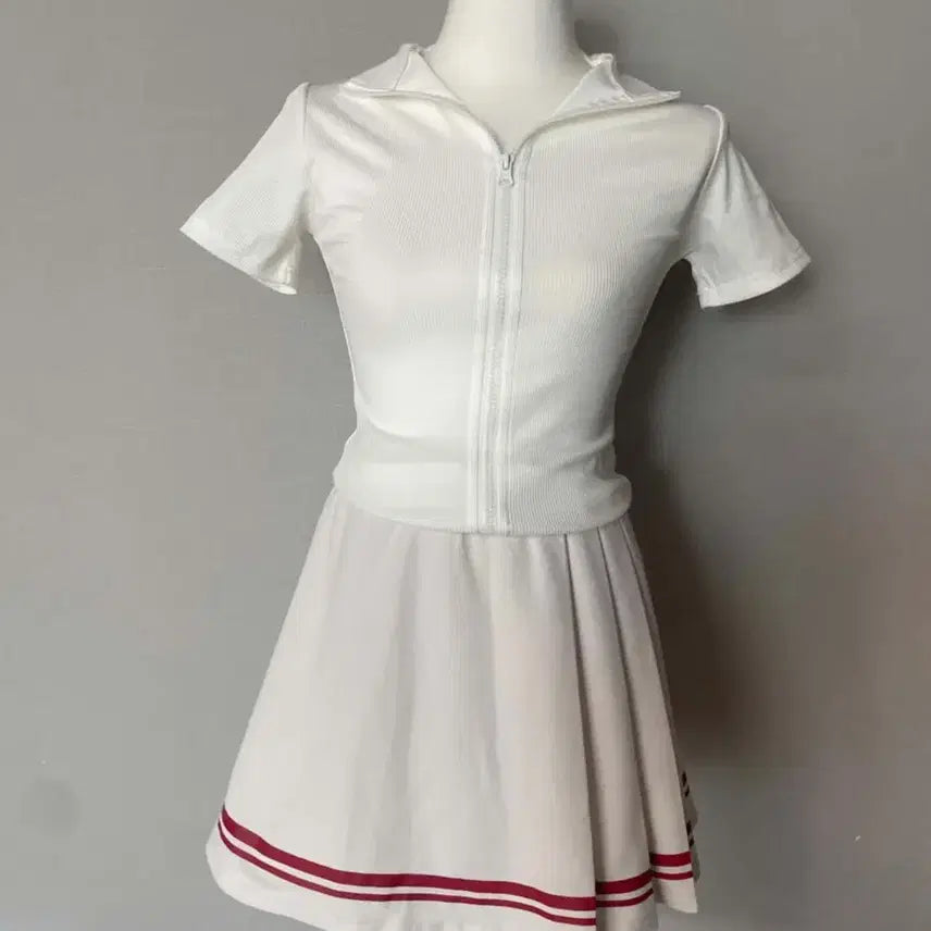 [BUNJANG] White Short Sleeve Collar Zip-Up Top & Flare Skirt Set / 흰색 반팔 카라 집업 상의 + 플레어 스커트 세트