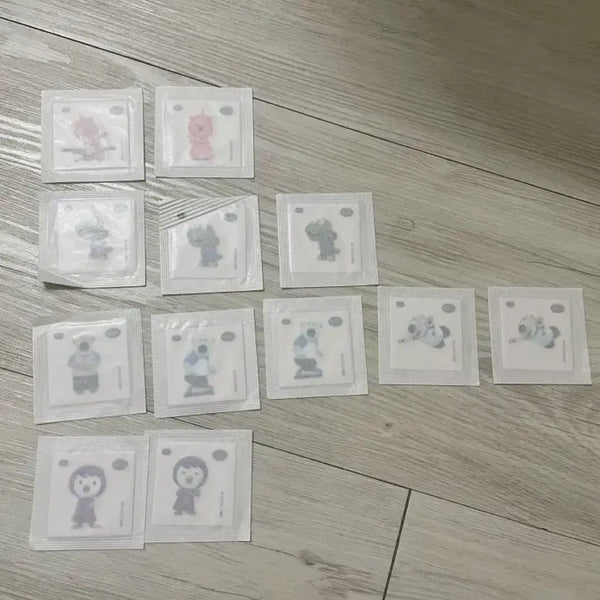 [BUNJANG] Pororo 'Hanip Yakgwa' Sticker / 한입약과 뽀로로 띠부실