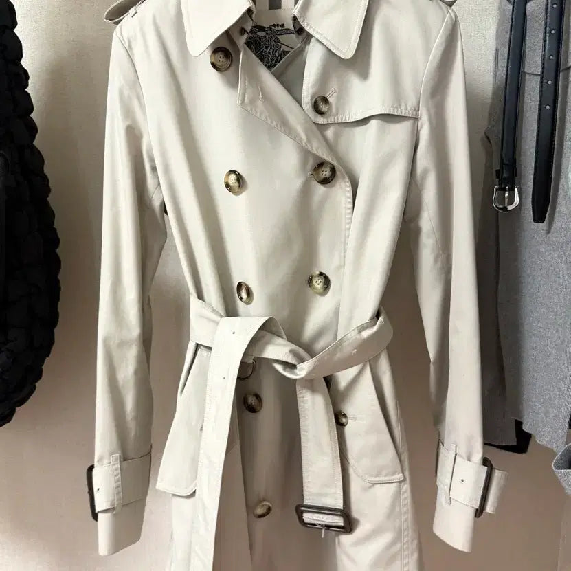 [BUNJANG] Burberry Kensington Mid-Length Trench Coat UK 6 / Uk6 버버리 켄싱턴 미드랭스 트렌치 코트
