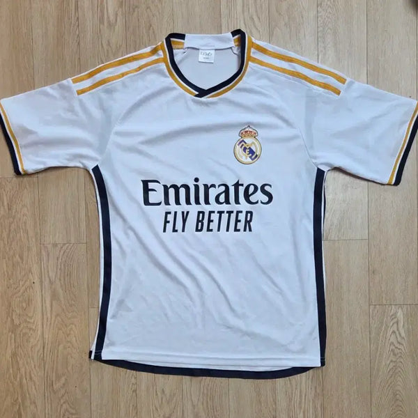 [BUNJANG] LEXXY Real Madrid 2022 Season Alaba #4 Jersey / 미사용 렉시 LEXXY 레알마드리드 2022시즌 4번 알라바 유니폼