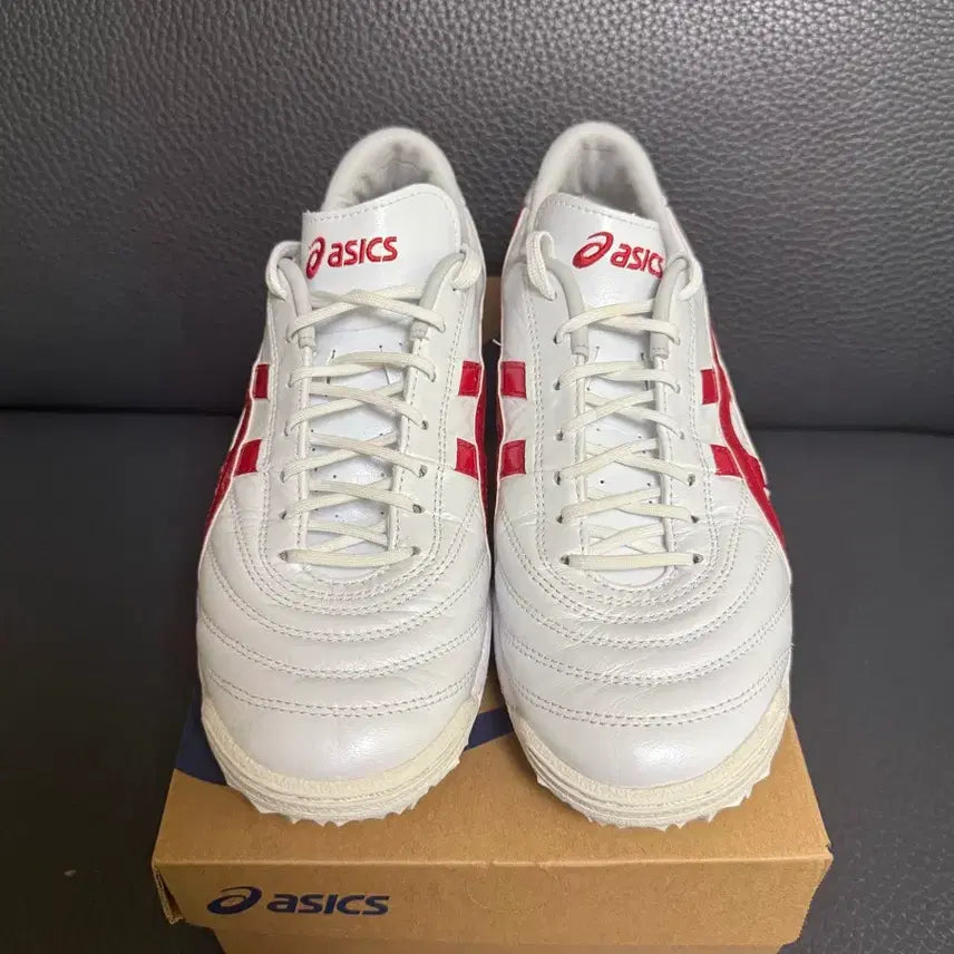 [BUNJANG] Asics C3 FF TF (1113a032-111) Shoes / 아식스 C3 FF TF(1113a032-111) 250