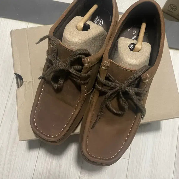 [BUNJANG] Clarks Wallabee Brown Suede Shoes (US 4) / 클락스 왈라비 브라운 스웨이드 230