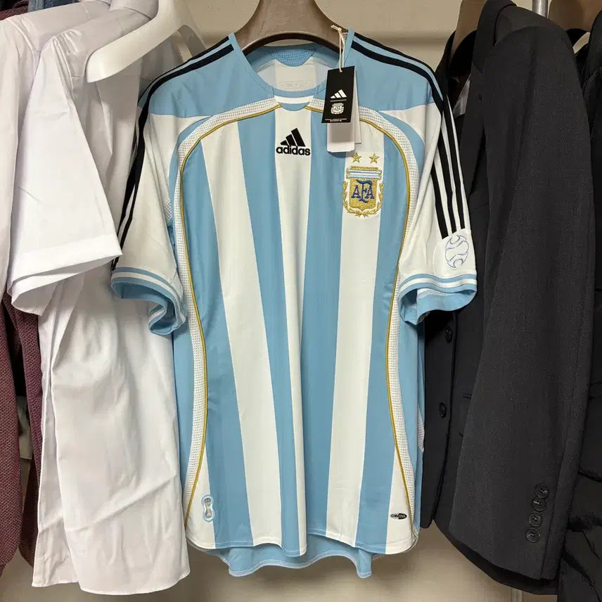 [BUNJANG] Argentina 2006 Reissue Jersey Size L / [단순개봉] 아르헨티나 2006 리이슈 유니폼 해외L
