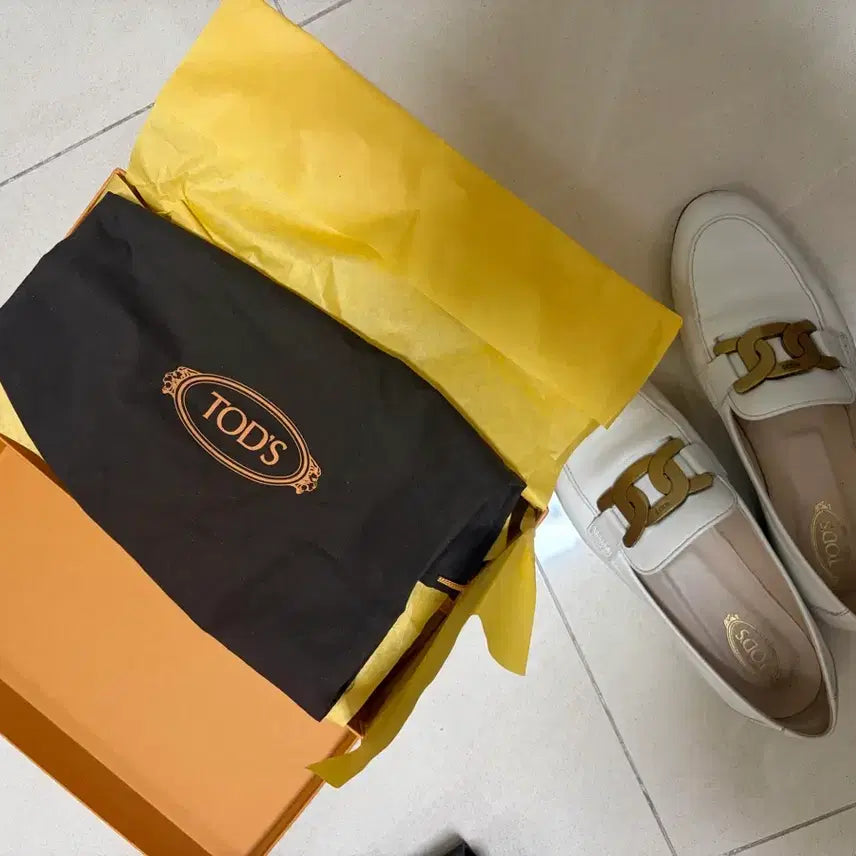[BUNJANG] Tod's Genuine Kate Loafer White / 토즈정품 케이트로퍼 비앙코 화이트 (EU39 250-255)
