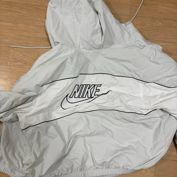 [BUNJANG] Nike Windbreaker Jumper / 나이키 바람막이 점퍼 팔아요