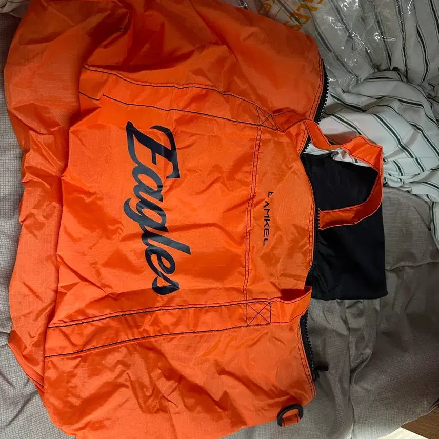[BUNJANG] Hanwha Eagles Bamkel Boston Bag Orange / 한화이글스 밤켈 보스턴백 오렌지